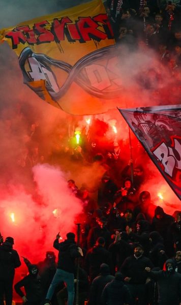 Dinamo, o nouă amendă uriașă Cât vor plăti „câinii”  după incidentele de la derby-ul cu Rapid  » Roș-albii riscă suspendarea terenului