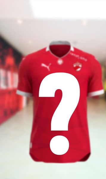 Dinamo, încă 1.000 de tricouri   Fanii „câinilor” se îngrămădesc să cumpere   echipamentul Puma , deși încă nu l-au văzut: „Batem recordul?”