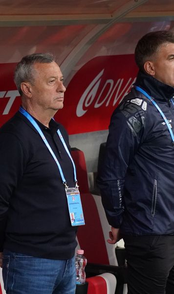 „Putea fi golgheter”   Mircea Rednic, exasperat de   ratările lui Costache  + Reacția fotbalistului: „Puteam să scriu istorie”