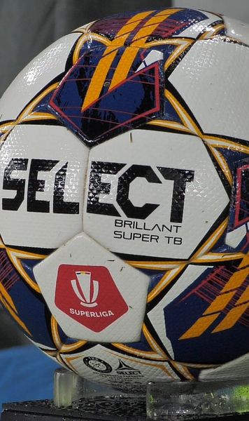 Etapa #8 din Liga 1   Știm programul din play-off/out: când se joacă    FCSB - U Cluj și Dinamo - Rapid