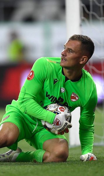 Ce se întâmplă cu Golubovic? Andrei Nicolescu lămurește situația portarului de la Dinamo , care ar fi fost dat afară din vestiar