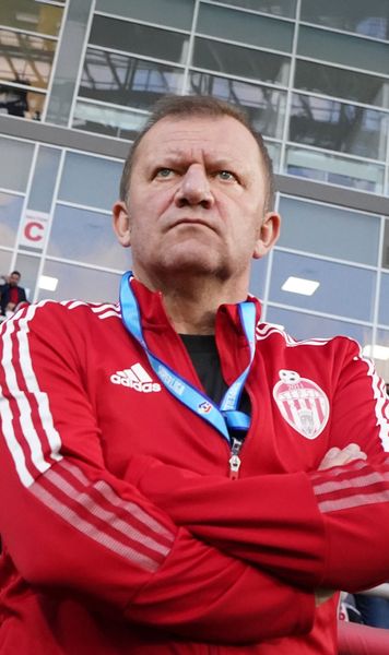 „Jucătorii au votat să fiu demis!”  Dorinel Munteanu, dezvăluiri uluitoare despre   haosul de la Sepsi : „Asta e marea bubă a fotbalului nostru”