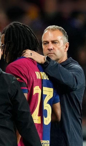 Decizie grea pentru Hansi Flick Antrenorul Barcelonei trebuie să aleagă un înlocuitor pentru Jules Kounde. Care sunt opțiunile