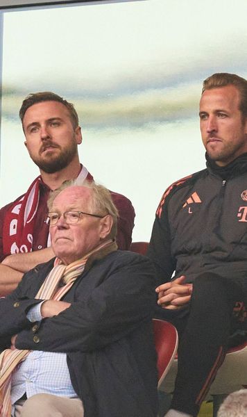 Harry Kane, piază rea    Atacantul a coborât pe teren să celebreze primul trofeu din carieră, dar Bayern a fost egalată în min. 90+5!   Cum a fost surprins în direct