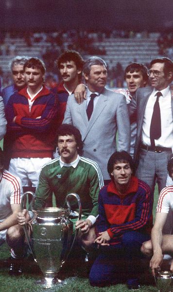 39 de ani de la Sevilla '86  Mesajele transmise de   Steaua și FCSB  la prima aniversare a câștigării CCE fără Duckadam: „Eroi de poveste!”