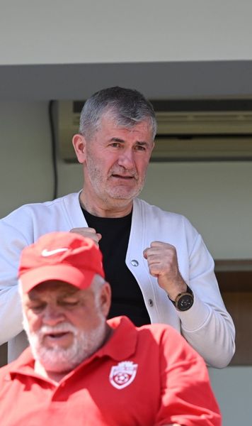 „Mă tem de retrogradare” Valeriu Iftime, revoltat de situația în care a ajuns Botoșani: „Nu mai dau niciun ban în plus! Nu suntem în stare”