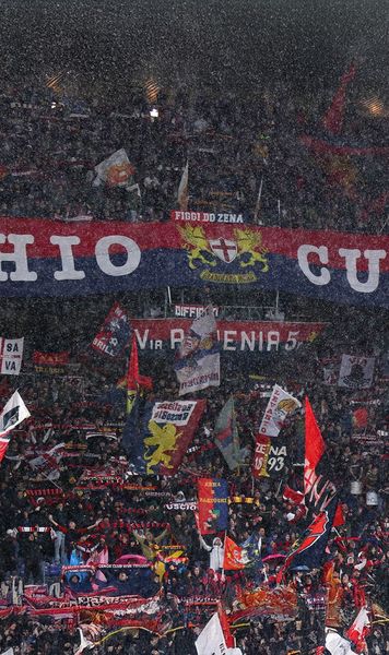 Genoa a sărbătorit cu artificii Fanii echipei lui Dan Șucu au explodat de bucurie , după ce rivala din oraș a retrogradat în Serie C