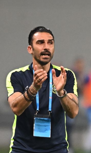 „I-am spus să-mi dea telefonul”  Cum și-a   motivat  Elias Charalambous jucătorii când FCSB era departe de titlu: „Era incredibil”