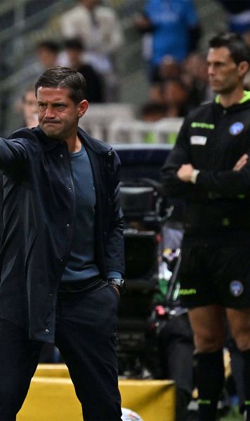 Cristi Chivu, pedepsit  Sancțiunea primită de antrenorul echipei Parma, după   eliminarea  din prelungirile meciului cu Napoli