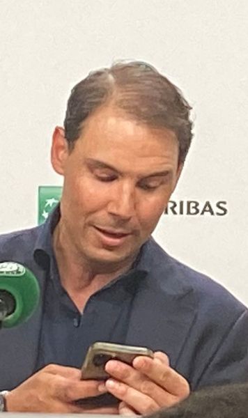 „Umor britanic” Rafael Nadal a scos telefonul și a citit mesajul primit de la Andy Murray: „E destul de bun”