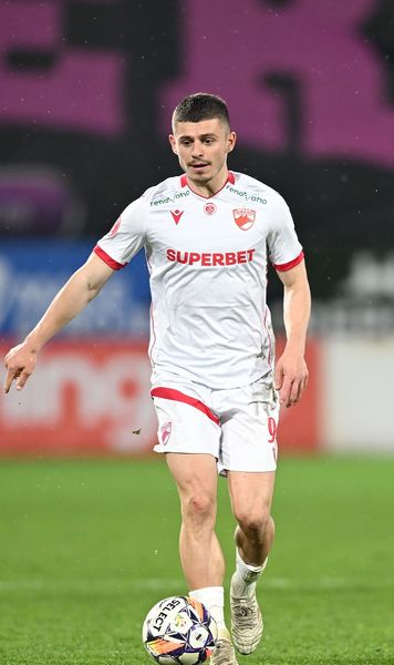 „Vrea o altă provocare” Dinamo confirmă o nouă plecare » Ce jucător din Liga 1 urmărește și ce se întâmplă cu Amzăr