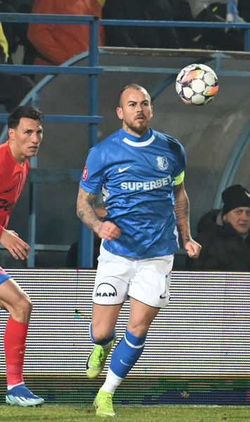 Alibec, prezentat de FCSB!  Campioana   a confirmat revenirea  atacantului » A semnat contractul în cantonamentul naționalei