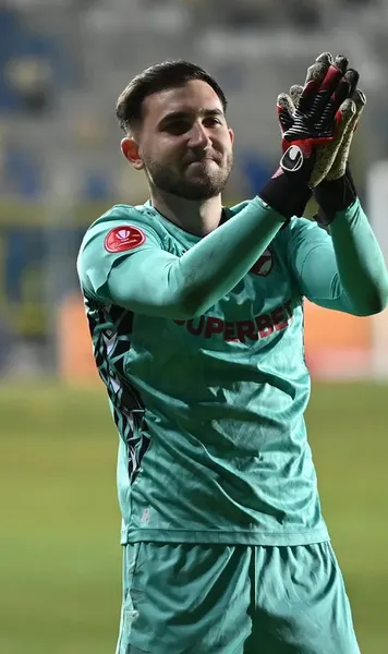 Decizie de viitor la Dinamo Zeljko Kopic a explicat de ce l-a ales pe Roșca în locul lui Golubovic în poarta „câinilor”