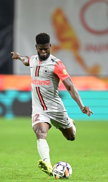 David Kiki, aproape de plecare Jucătorul de la FCSB ar putea ajunge la marea rivală
