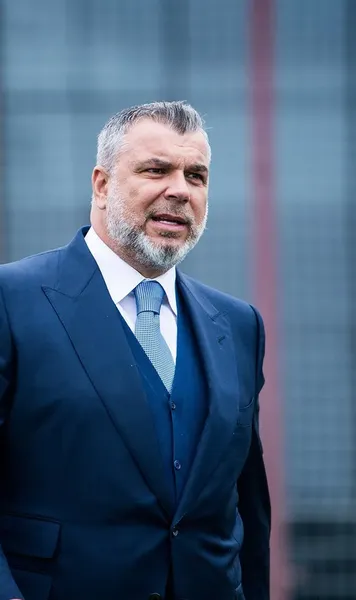 Calificare directă ratată Selecționata pregătită de Cosmin Olăroiu merge la barajul pentru CM 2026 » Uzbekistan s-a calificat în premieră la turneul final!