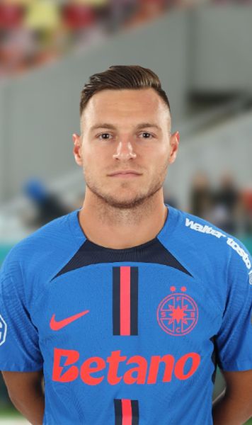 Politic a semnat  Fostul dinamovist a trecut astăzi cu bine toate testele medicale, după care   a parafat contractul cu FCSB