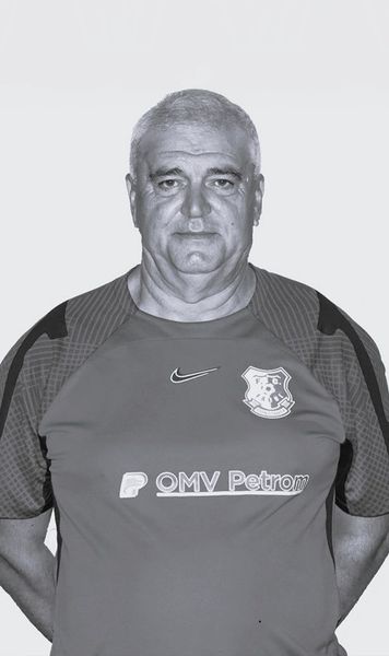 Doliu în fotbalul românesc     A murit Vasile Mănăilă,  fost jucător la Farul și Universitatea Craiova: a fost campion cu oltenii în 1991