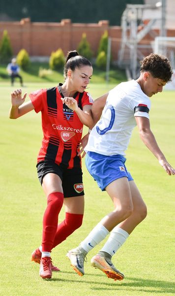 Csikszereda a câștigat Cupa Formația din Harghita s-a impus în fața Farului, în ultimul act al competiției de fotbal feminin