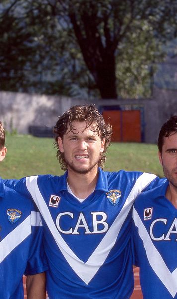 „Ce fotbal, ce jucători!” La moartea Bresciei , Ioan Ovidiu Sabău povestește fabuloșii ani '90: „Luam 400.000$ pe an”