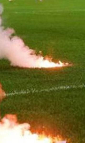 Haos la Salerno!  Returul barajului de menținere în Serie B,   ABANDONAT!  Violențe pe stadion și în afara lui!