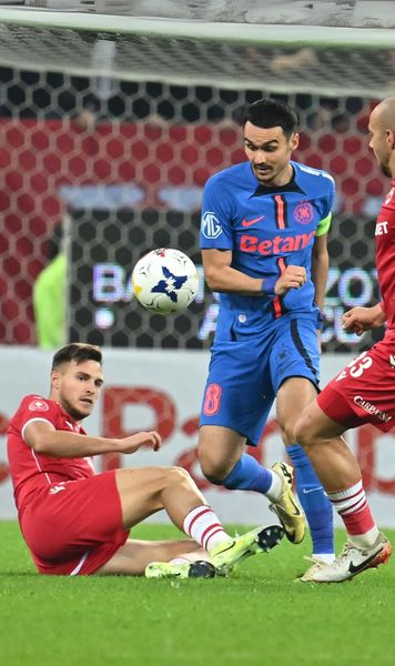 „Nu atingea de 20 de ori mingea!”    Dennis Politic , luat la rost de Basarab Panduru: „Las-o naibii! Cum nu alergi mult fără minge?!”