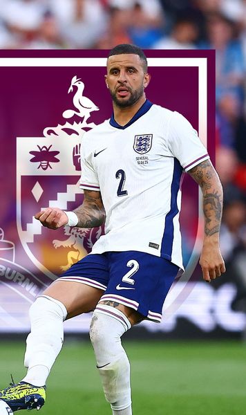 Walker a semnat  Fostul fotbalist de la Manchester City,   prezentat  de o nou-promovată