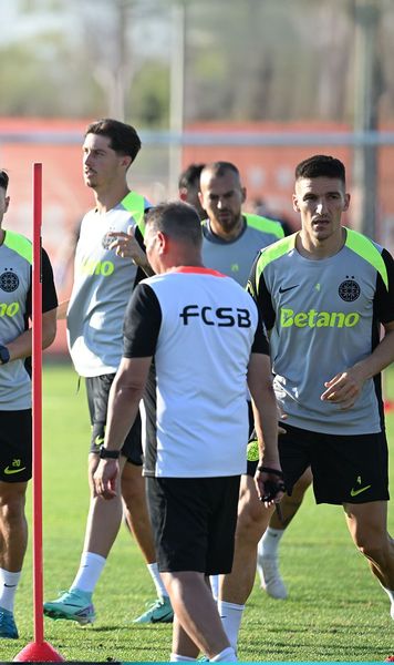 Lotul lui FCSB pentru Liga Campionilor  Jucătorii trecuți pe lista UEFA:   lipsește un titular din Liga 1!