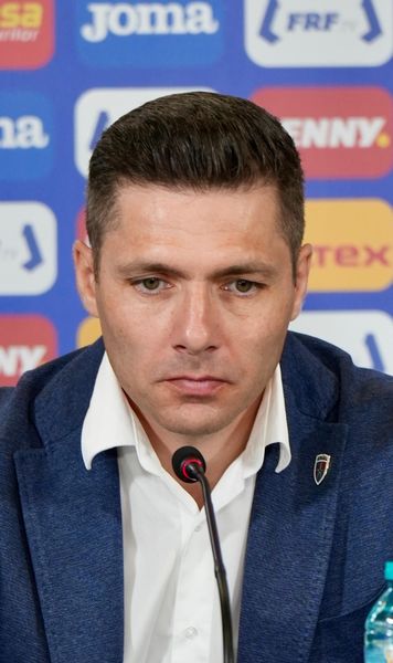 „Am metodele mele”    Curelea  promite disciplină la România U21 după dezvăluirile lui Pancu: „Naționala o reprezinți, nu vii să deranjezi”