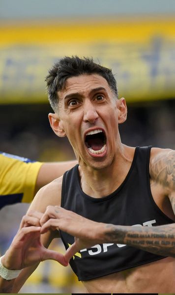 Sărbătoare pentru Di Maria    VIDEO.  Spectacol pe arena din Rosario la întoarcerea legendei.   Lacrimi, gol și accidentare la debut