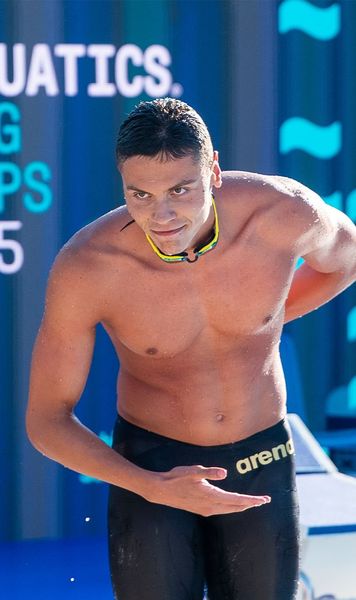 „Am scăpat de presiune”  David Popovici, pregătit pentru   Mondialele din Singapore  » Mesaj pentru marele rival Pan Zhanle