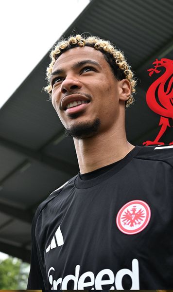 Ekitike, la Liverpool!  „Cormoranii” au confirmat   transferul  atacantului francez » Suma fabuloasă încasată de Frankfurt