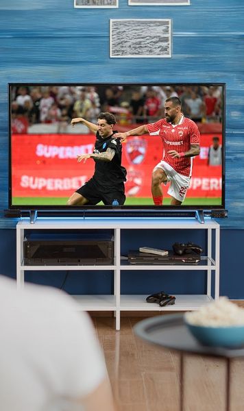 Un televizor din 5 pe Dinamo - FCSB   Derby de România,   programul #1 al zilei de sâmbătă,  inclusiv peste filmul serii, „Lunetistul”, difuzat de Pro TV