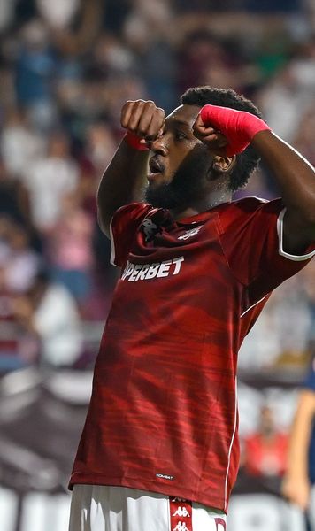 Noul „Bizon”!    VIDEO.  Intrat pe teren după pauză,   Baroan      a rezolvat meciul cu Botoșani cu două execuții perfecte