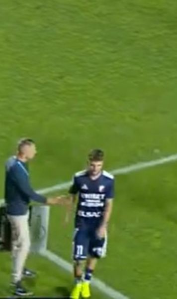 „Mi se pare extrem de grav”    FOTO:  Basarab Panduru l-a „taxat” pe   Zoran Mitrov  după gestul făcut față de Mihai Roman: „Nu îl recomandă nimic”