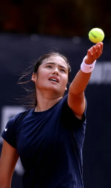 Mutare-cheie înainte de US Open    Emma Răducanu,  pregătită de fostul antrenor al lui Rafael Nadal. Pe ce durată se întinde contractul