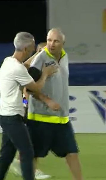 Petrescu nu se dezminte   Moment penibil la finalul meciului   CFR Cluj - Braga 1-2