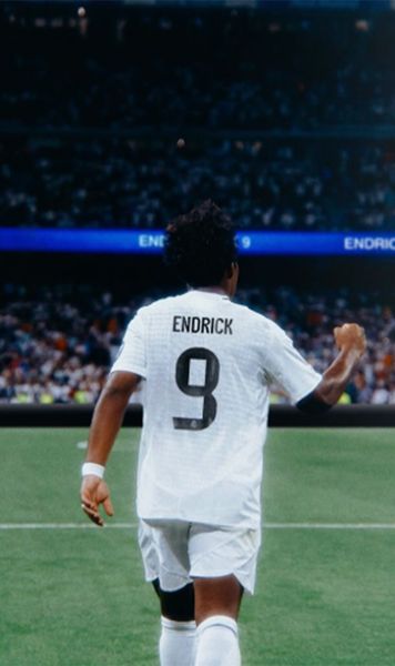 Endrick #9    Brazilianul   a preluat  tricoul purtat de Kylian Mbappe în sezonul trecut » Nume istorice l-au îmbrăcat de-a lungul timpului