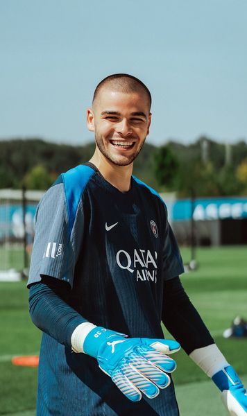 Concurență pentru Donnarumma  „Portarul anului” în Ligue 1 a semnat cu   PSG  » Campioana Europei a plătit o avere pe el