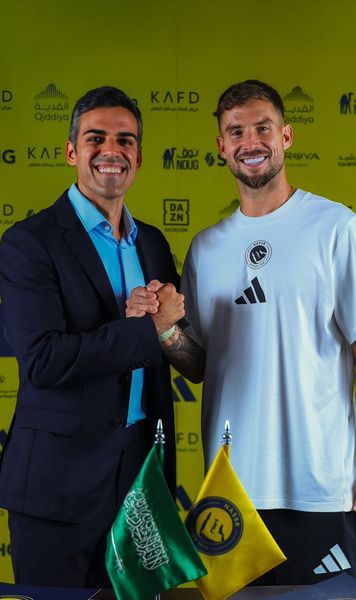 Prezentare spectaculoasă  Moment inedit pentru Inigo Martinez, la Al-Nassr:   „Bine ați venit într-un zbor special”