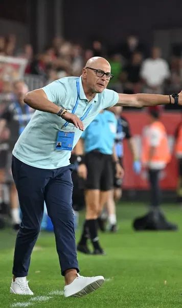 Botoșani, defensivă de fier   Leo Grozavu, după victoria cu FC Argeș: „Le-am spus că   2-0 e un scor periculos”  » Ce spun marcatorii