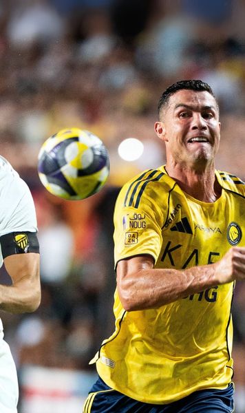 Ronaldo l-a învins pe Benzema   Al-Nassr, în inferioritate numerică după eliminarea lui Sadio Mane,   s-a calificat în finala Supercupei Arabiei Saudite,  după 2-1 cu Al Ittihad