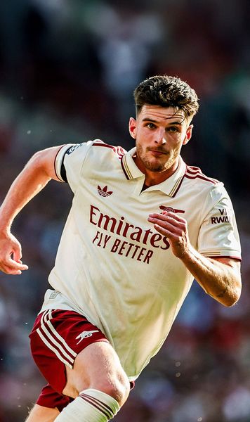 Moment amuzant la gală   VIDEO Reacția jucătorilor lui Liverpool când Declan Rice a vorbit despre   cele 3 titluri ratate  de Arsenal