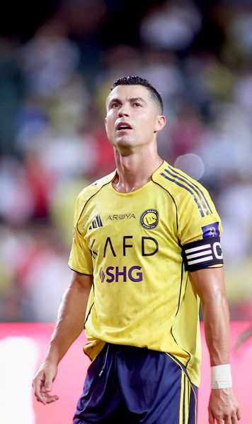 Trofeele fug de CR7    Cristiano Ronaldo,   încă o finală pierdută dramatic cu Al Nassr în Golf » Ce   record  a stabilit