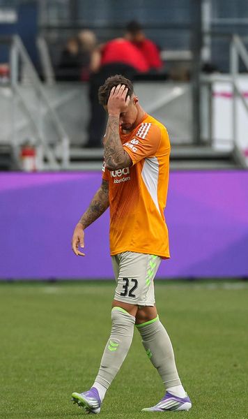 Ce gafă în direct!   Jurnalista   l-a confundat  cu jucătorul echipei adverse din Bundesliga: „N-am mai trăit așa ceva până acum”