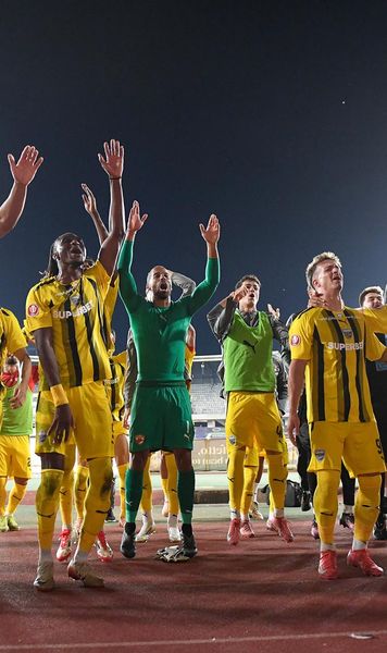 „Ăsta e jocul lui Dinamo?!”     Prestația formației lui Kopic  din victoria cu U Cluj, criticată vehement: „Trei puncte din nimic”