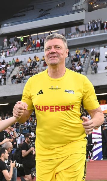 Tibor Selymes a semnat  Fostul component al   „Generației de Aur”  se va ocupa de academia unei echipe de tradiție