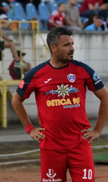 Budescu a semnat  Fostul campion al Ligii 1 s-a transferat la   Arsenal Tunari, în Liga 2