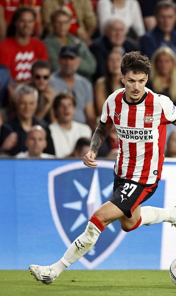 Dennis Man, „remarcabil de slab”  Românul,   sancționat de presa olandeză  după înfrângerea rușinoasă suferită de PSV: „Invizibil de data asta”