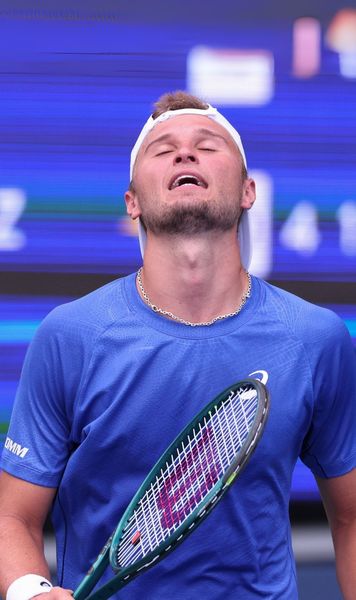 Tensiuni la US Open: „Dă-l afară!”  Jucătorul spune că e   terorizat de un spectator:  „A pariat pe mine, dacă pierd îmi scrie: «Sper ca mama ta să moară!»”