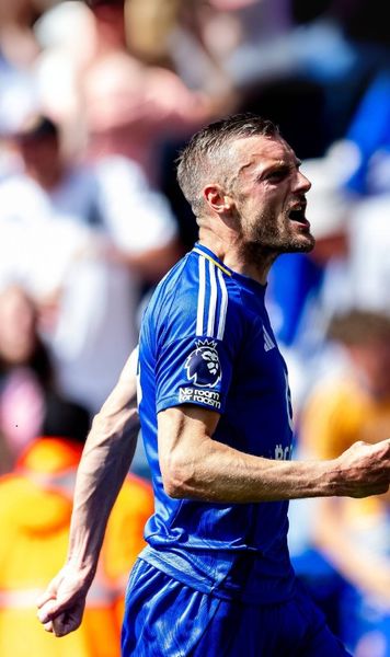 Armă contra FCSB?    Feyenoord vrea să-l încerce pe Vardy,  faimosul atacant al lui Leicester